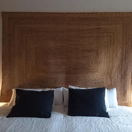 Casa vacanze Lar A Rola El Precio X Noche Es Dia Y Medio Check In 9am Out 21pm Sabucedo